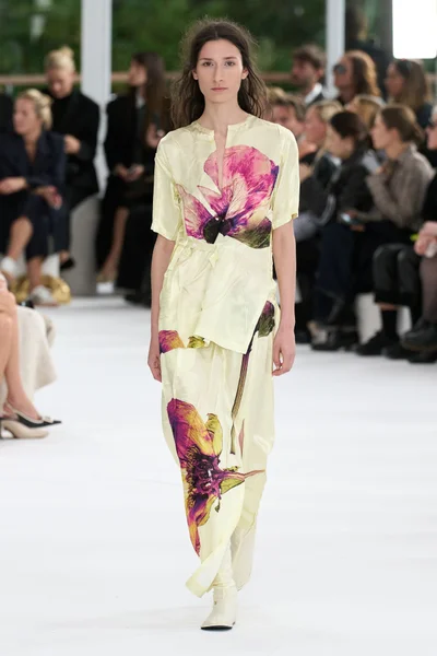 Look 36